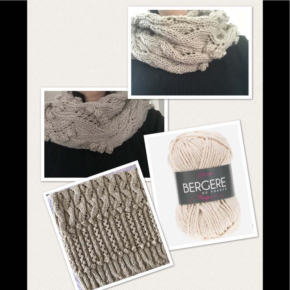 🧶Hand knitted infinity scarf
